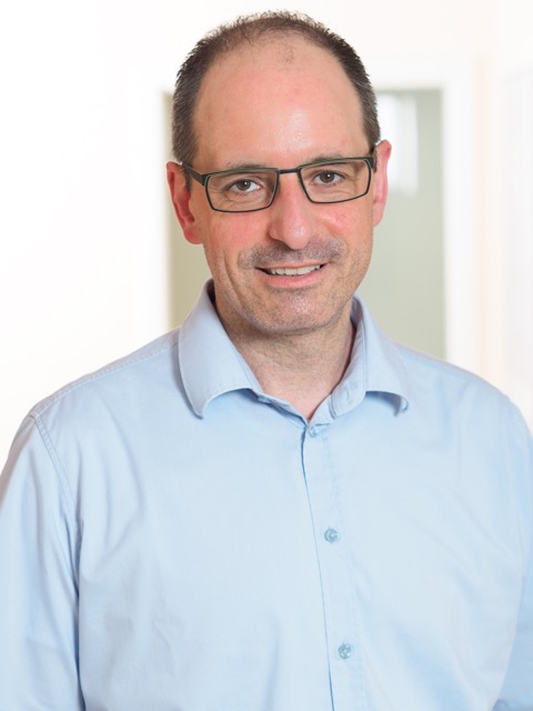 Michael Hilf - Zahnarzt - Tätigkeitsschwerpunkte Endodontologie und Parodontologie